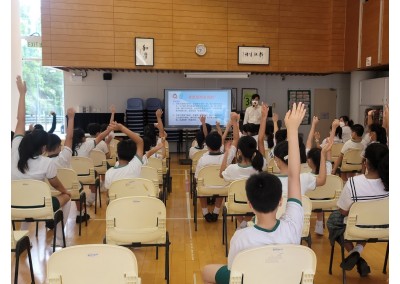 與「香港教育大學賽馬會小學 」合辦 「領袖生朋輩調解基礎培訓講座」 ( 2022年7月15日 )